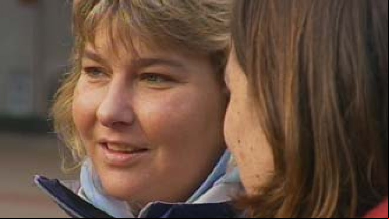 Helen: The Woman with 7 Personalities